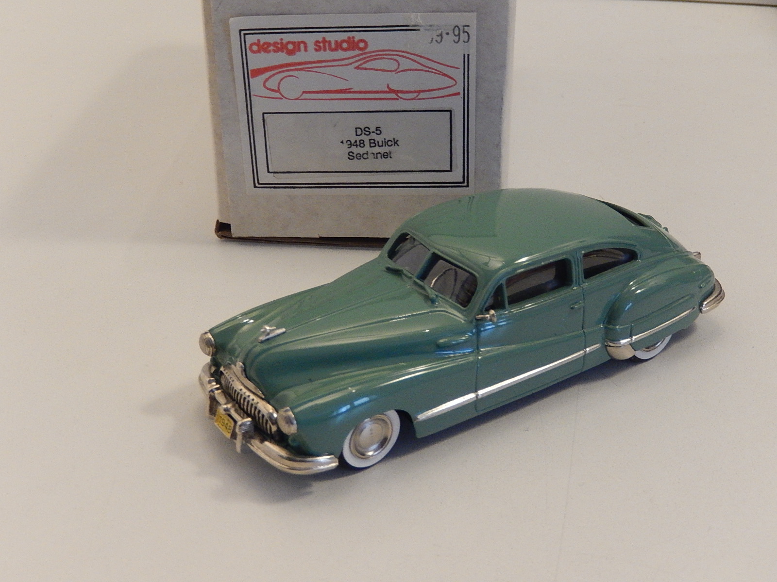 Motor City : Buick Sedanet 1948